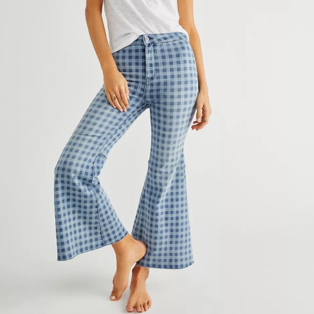 🥰Youthquake FreePeople Crop Flare Jeans